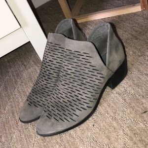 Forever young booties